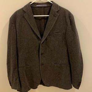 Cantarelli Mens Italian Made 3 Button Blazer. Size 52R. New and Unworn.